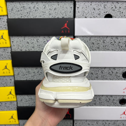 BLG Track White Multi