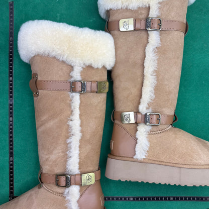 UGG