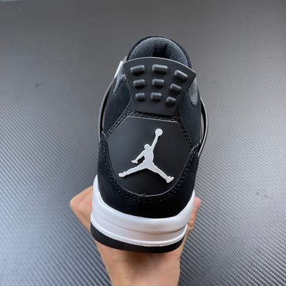 AJ4 Retro White Thunder