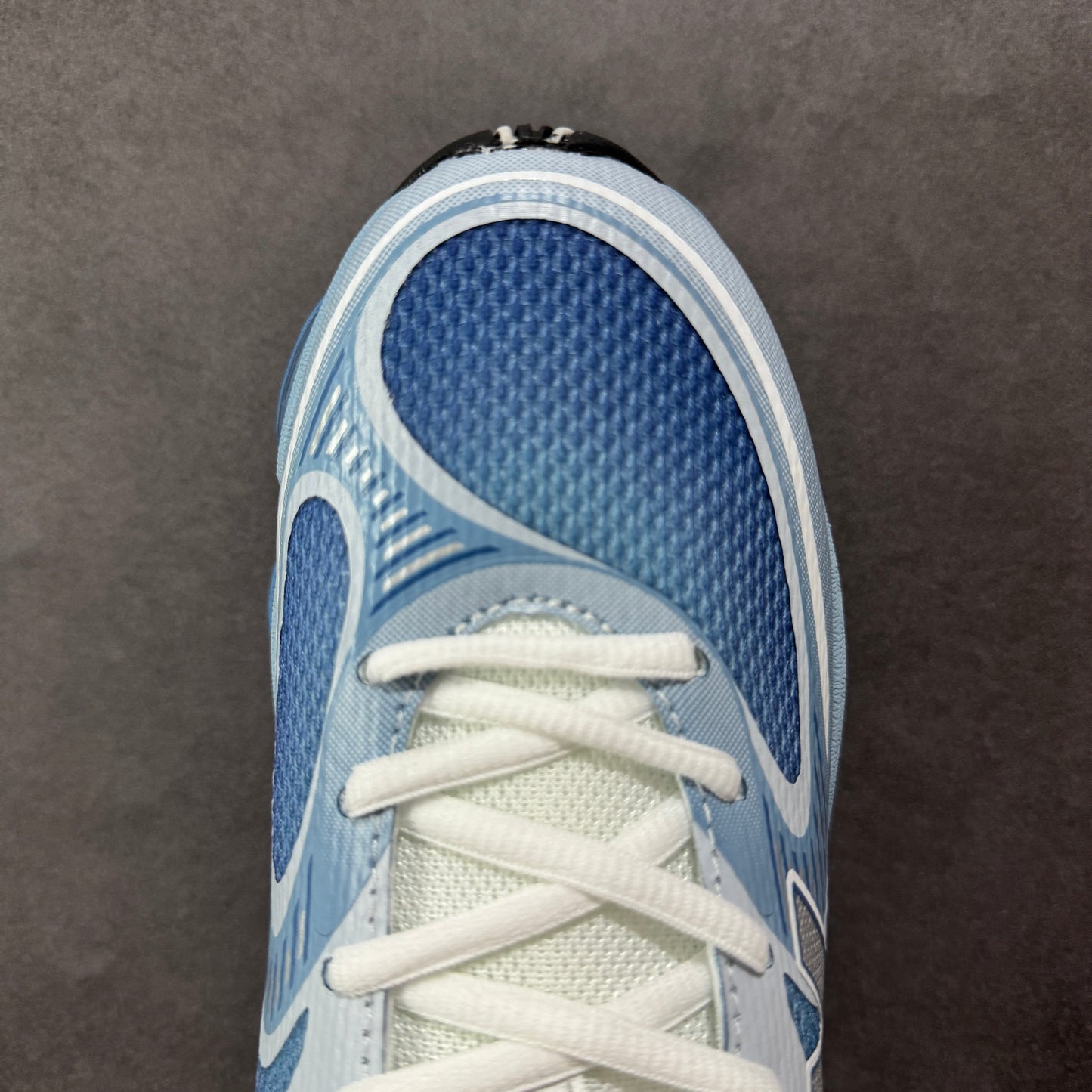 2000 Blue