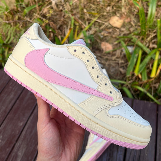 AJ1 Travis Reverse Mocha Little Pink