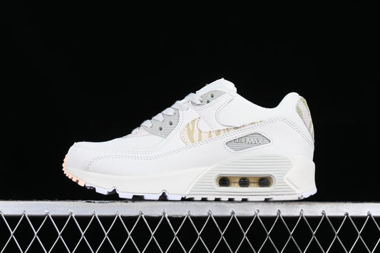90 Summit White/Light Bone