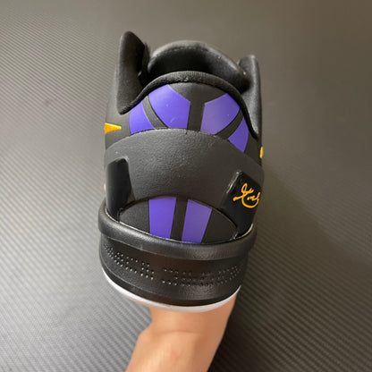 KB8 Lakers Away