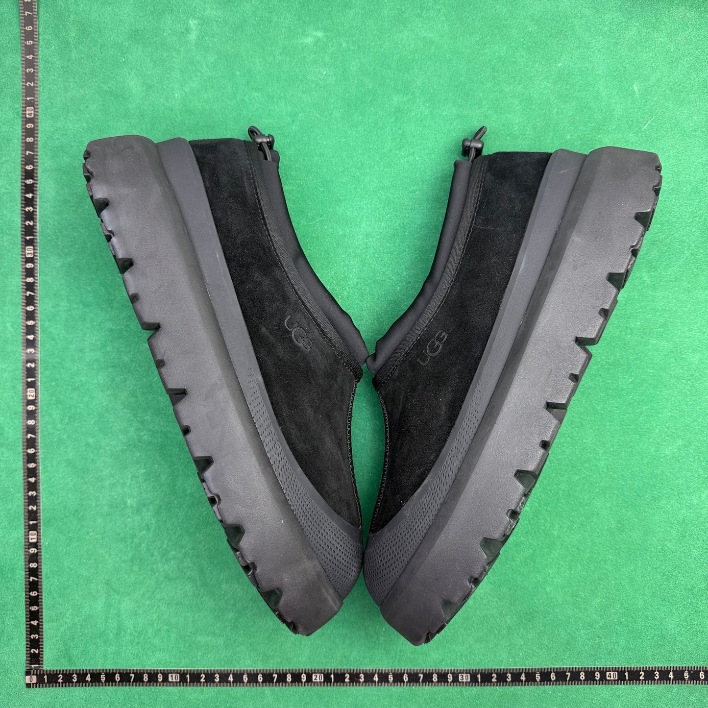 TT UGG