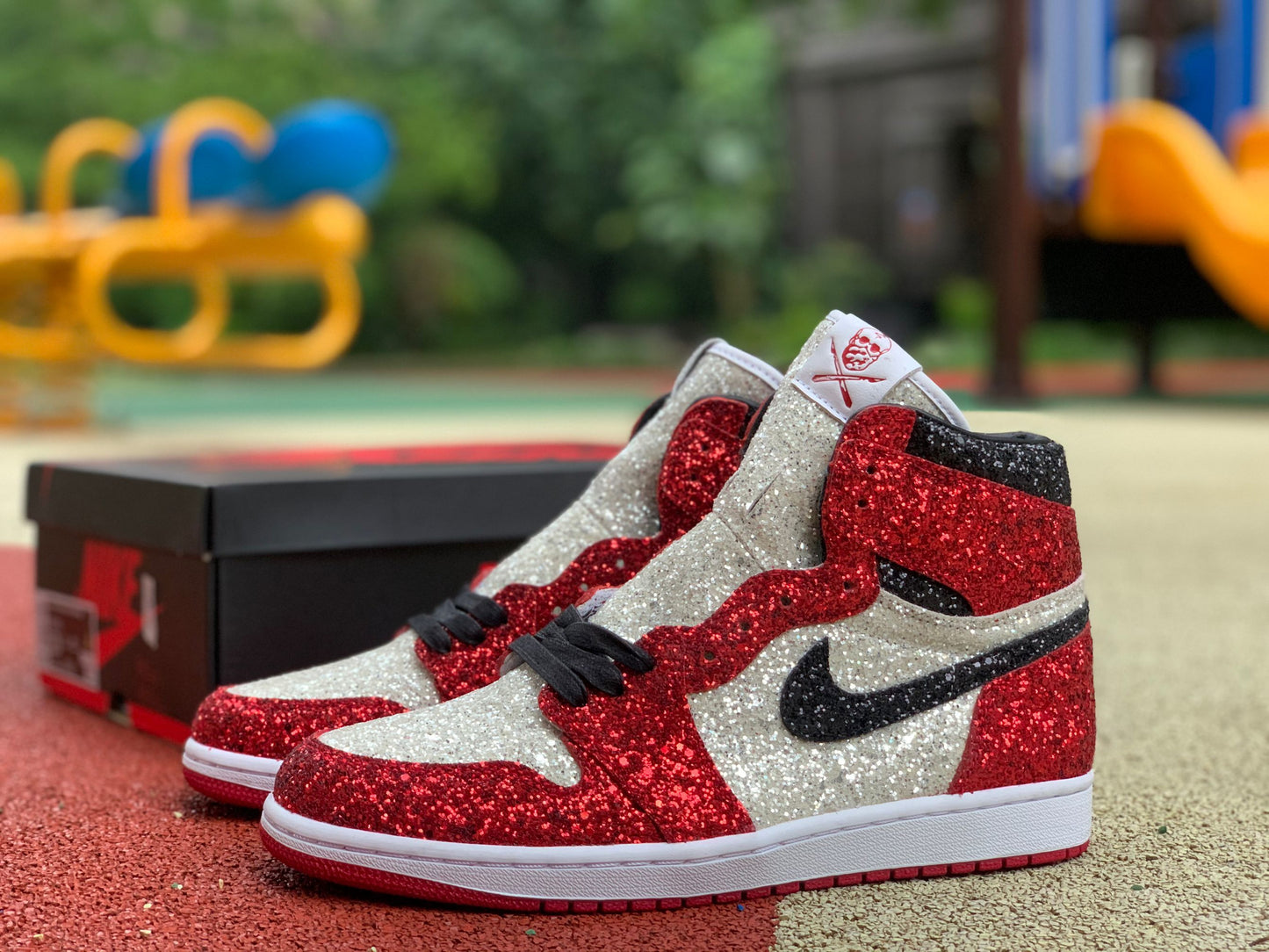 AJ1 High Glitter Red