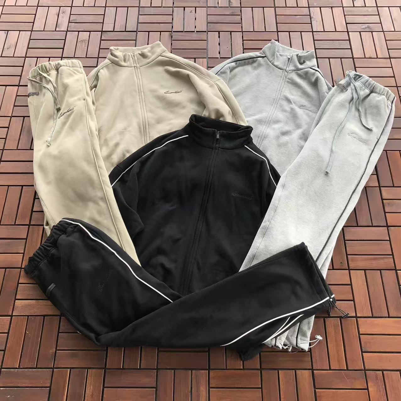 Conjuntos Essentials