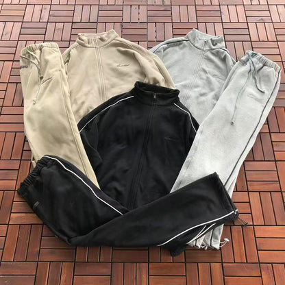 Conjuntos Essentials