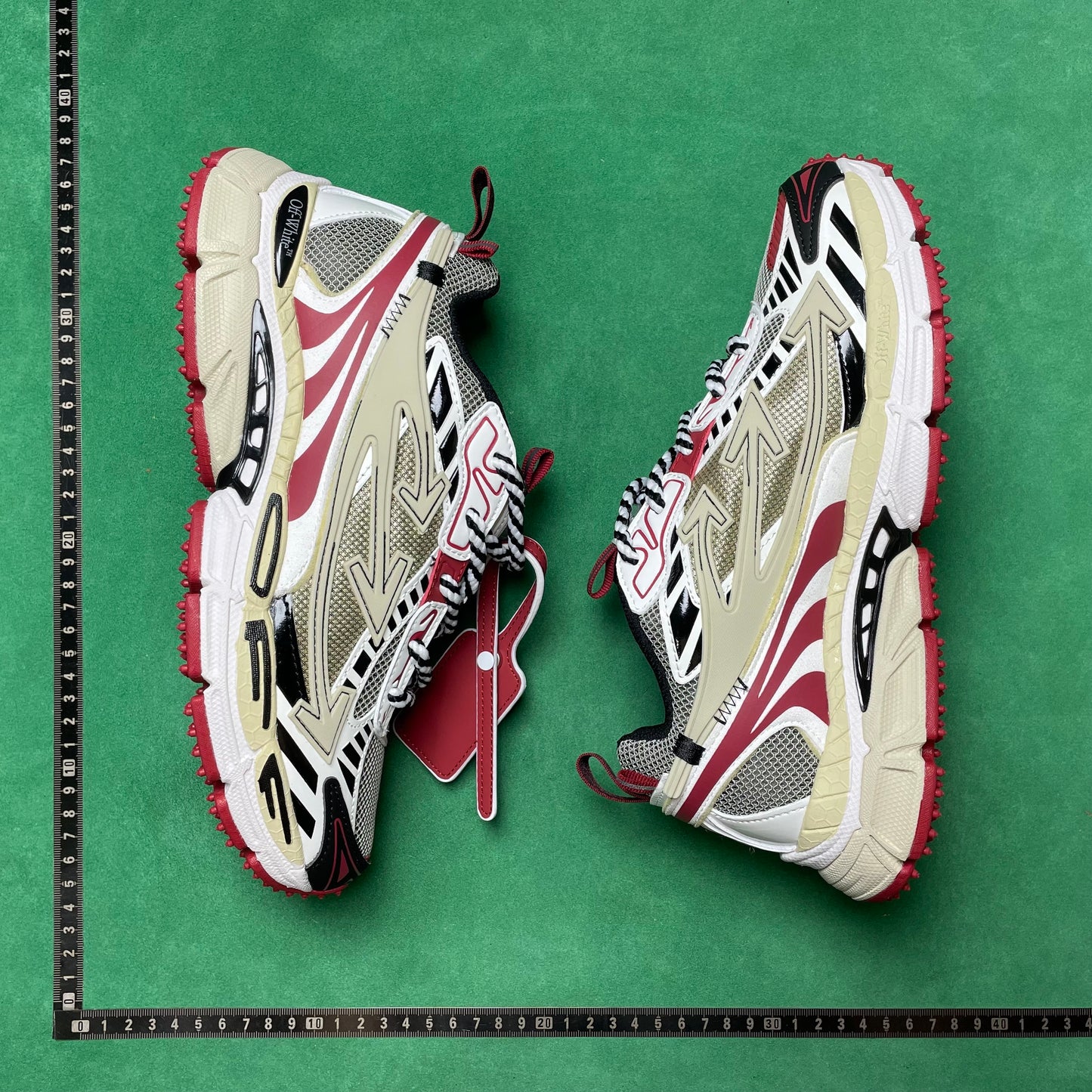 Be Right Back Cream Red