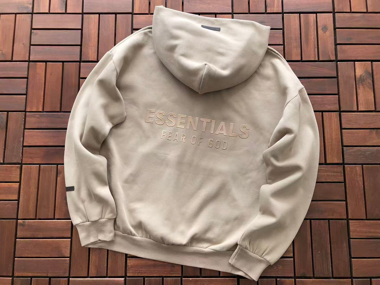 Conjuntos Essentials