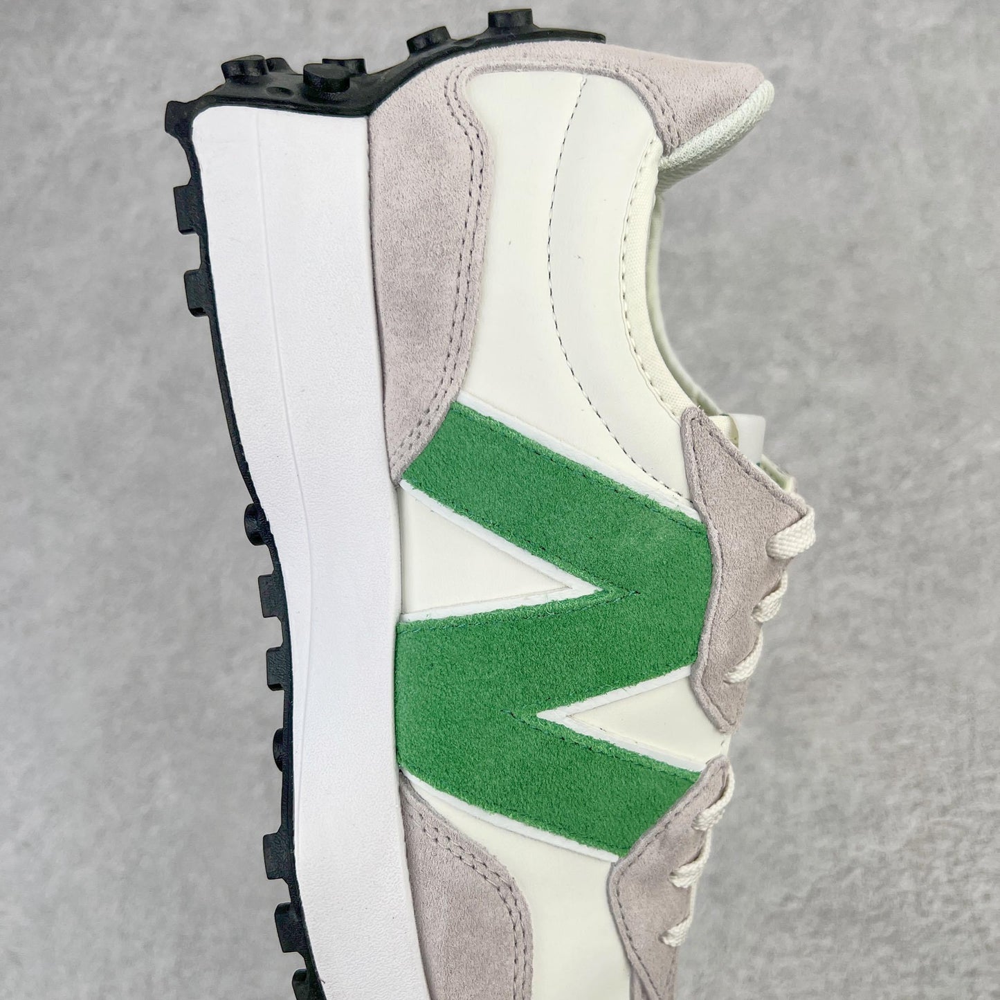 327 White and Green