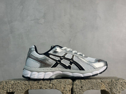 GEL-Kayano 12.1