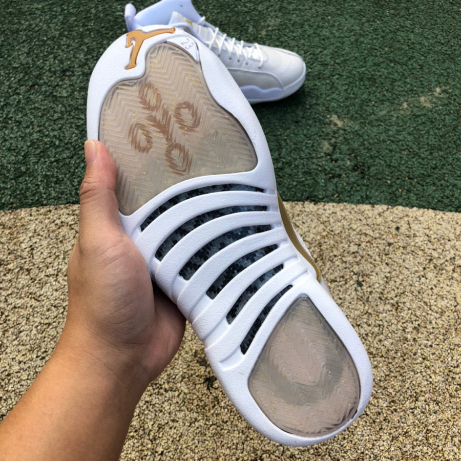 12 Retro OVO White