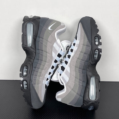 95 Sky Blue Grey