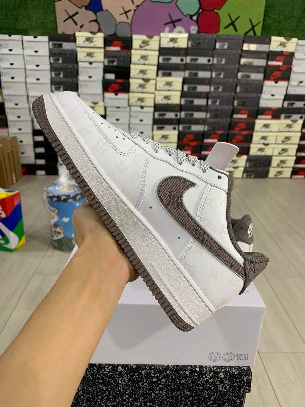 AF1 x LV White and Brown