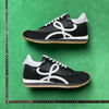 Flow Runner Black and White