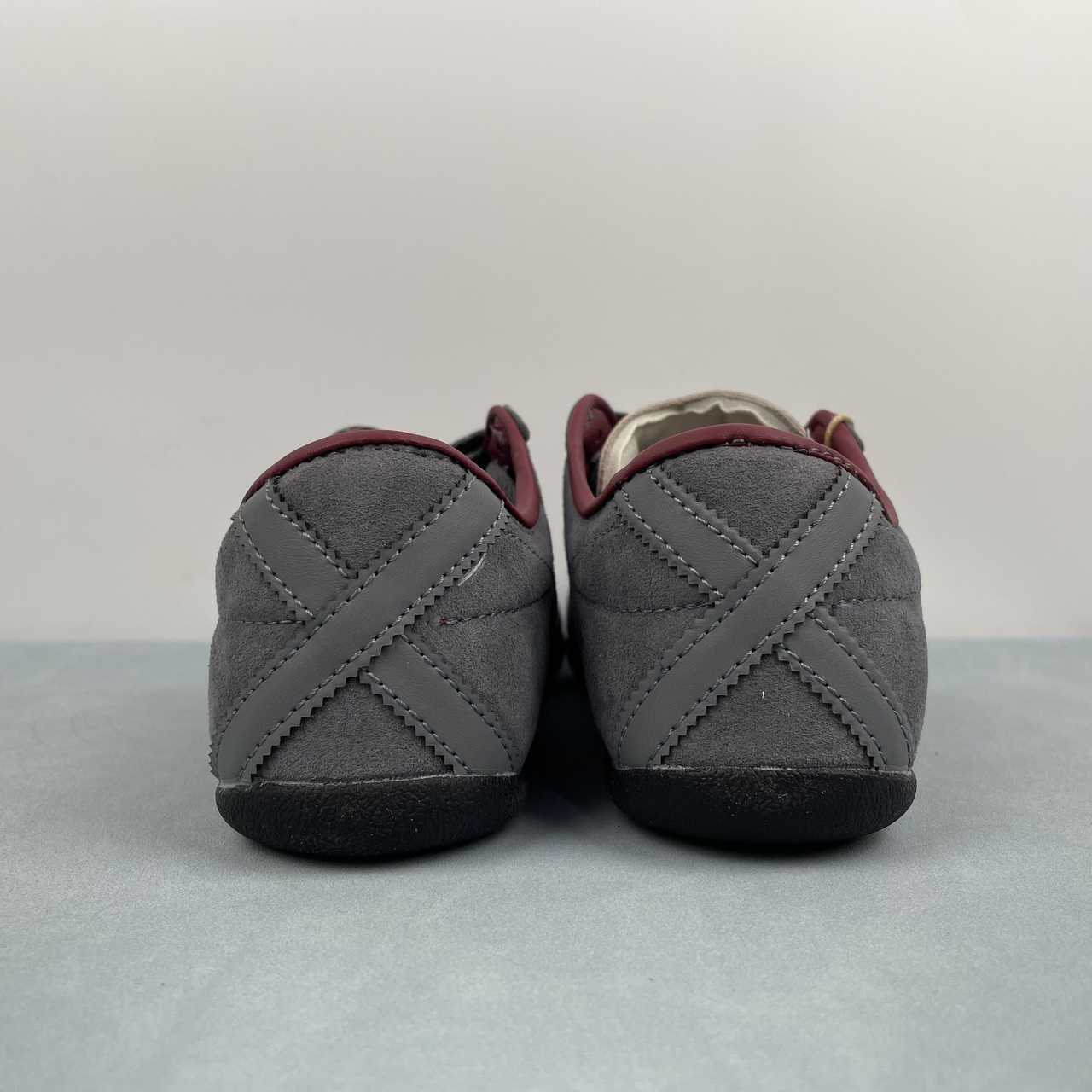 AD TOKYO Dark Grey Wine