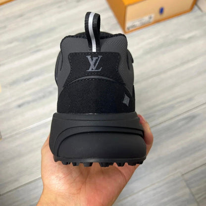LV Runner Tatic All Black