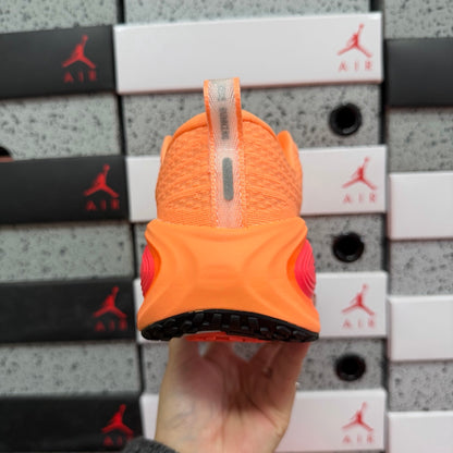 Vomero Plus Orange Pulse