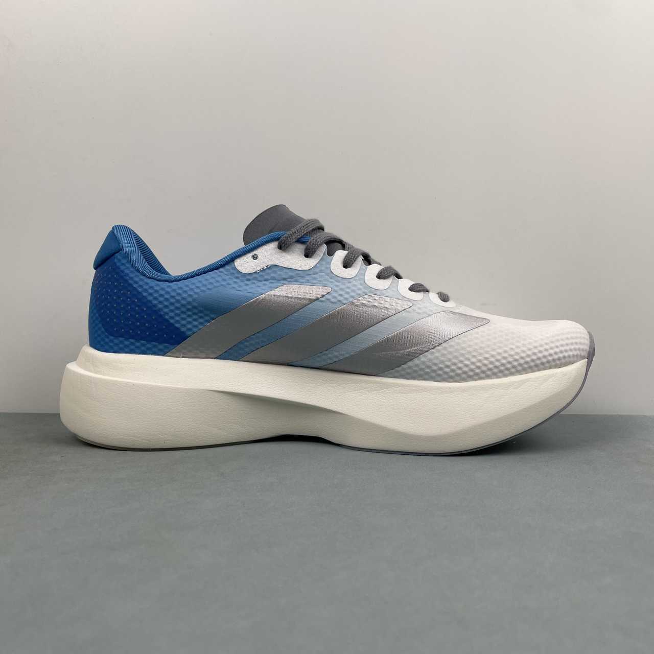 Evo SL Blue Gradient