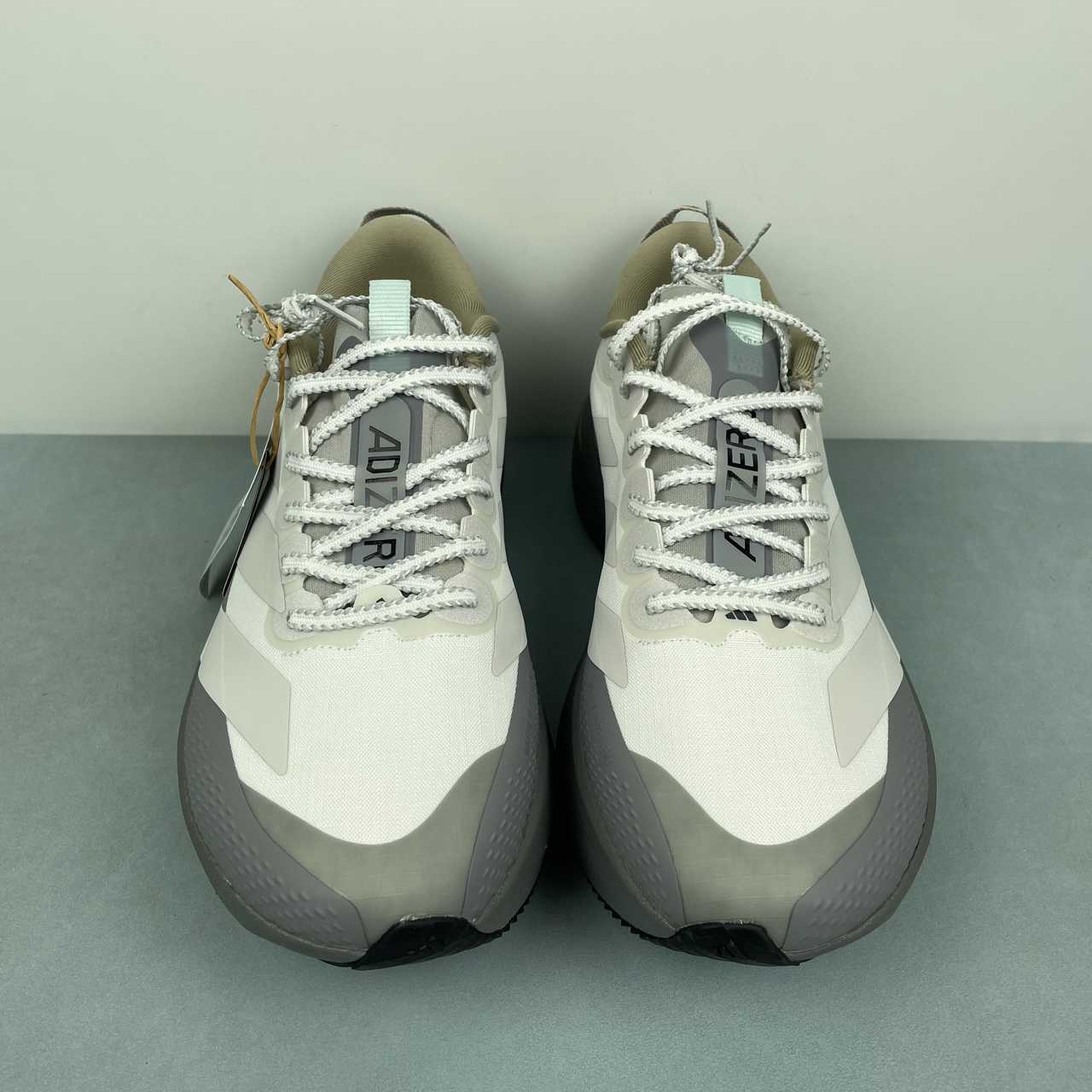 Evo SL Rice Grey