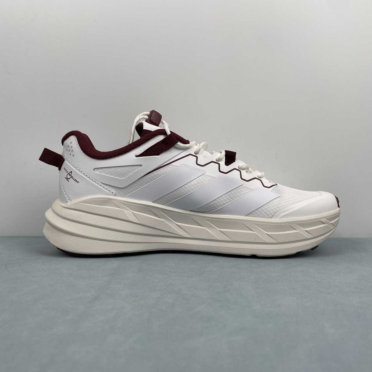 TERREX FREEHIKER White Milk