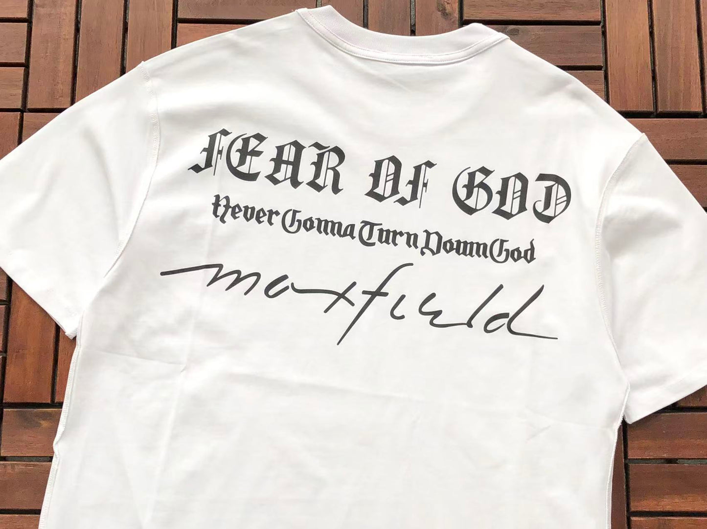 T-Shirts ESSENT