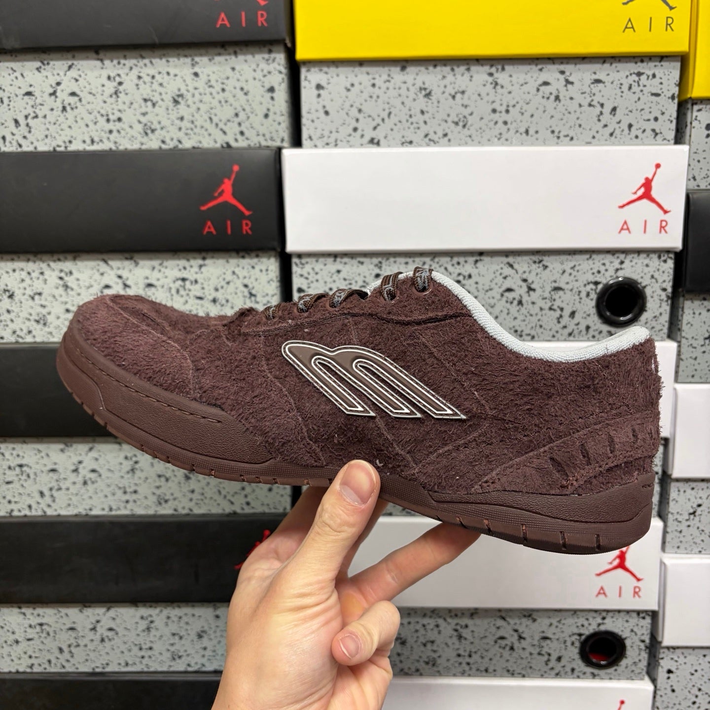 BLG Hamptons Dark Brown