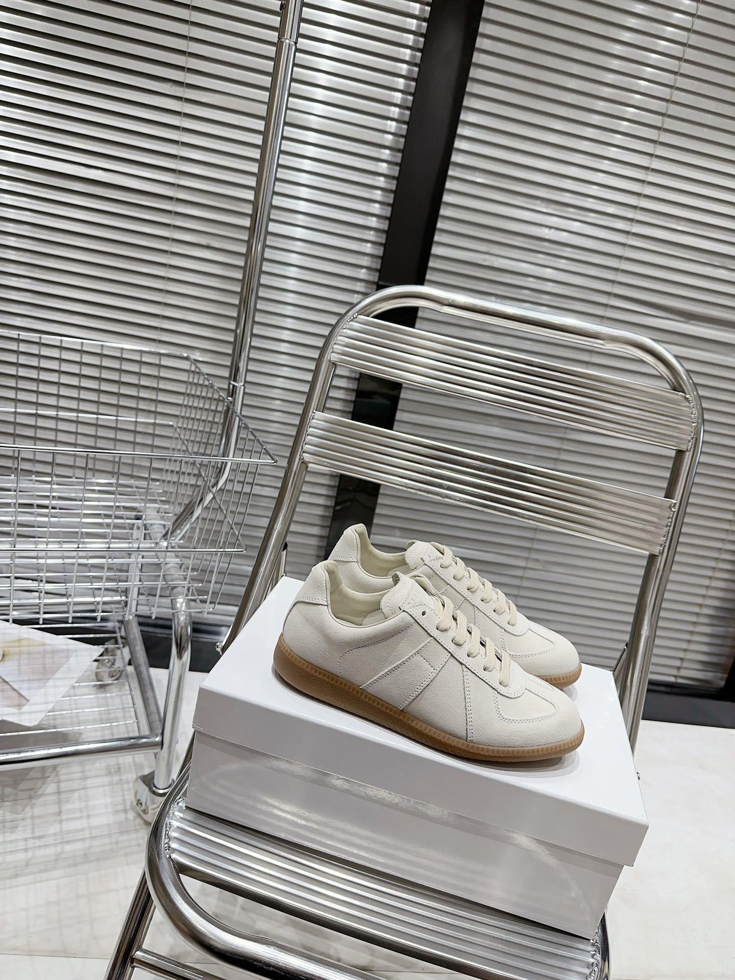 Maison Cream Gum Sole
