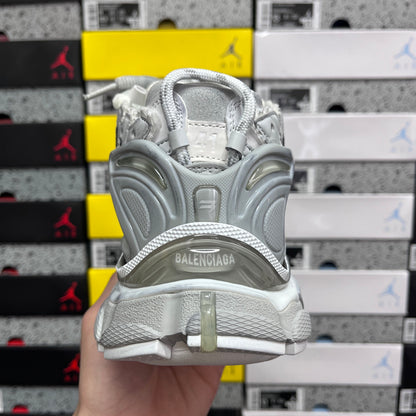BLG Runner 7.0 White/Grey Mix