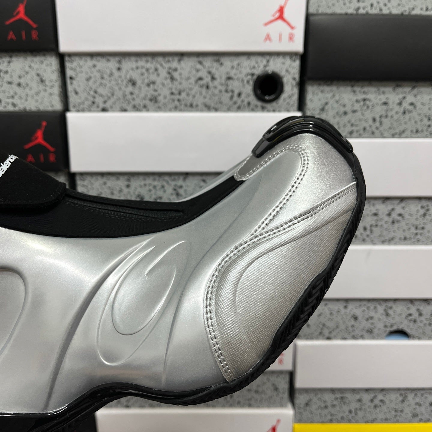 BLG Basketball Grey