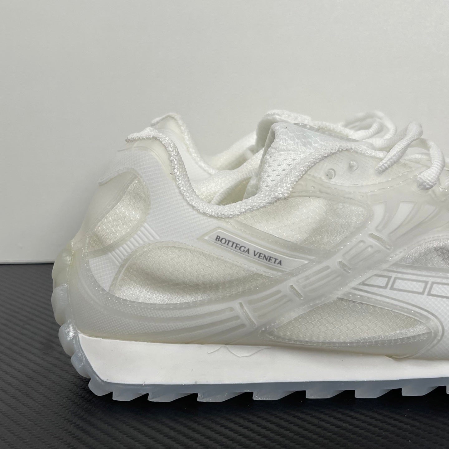 BV Orbit White