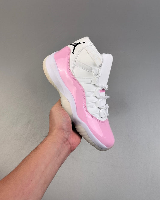 AJ11 Retro High Concord Pink