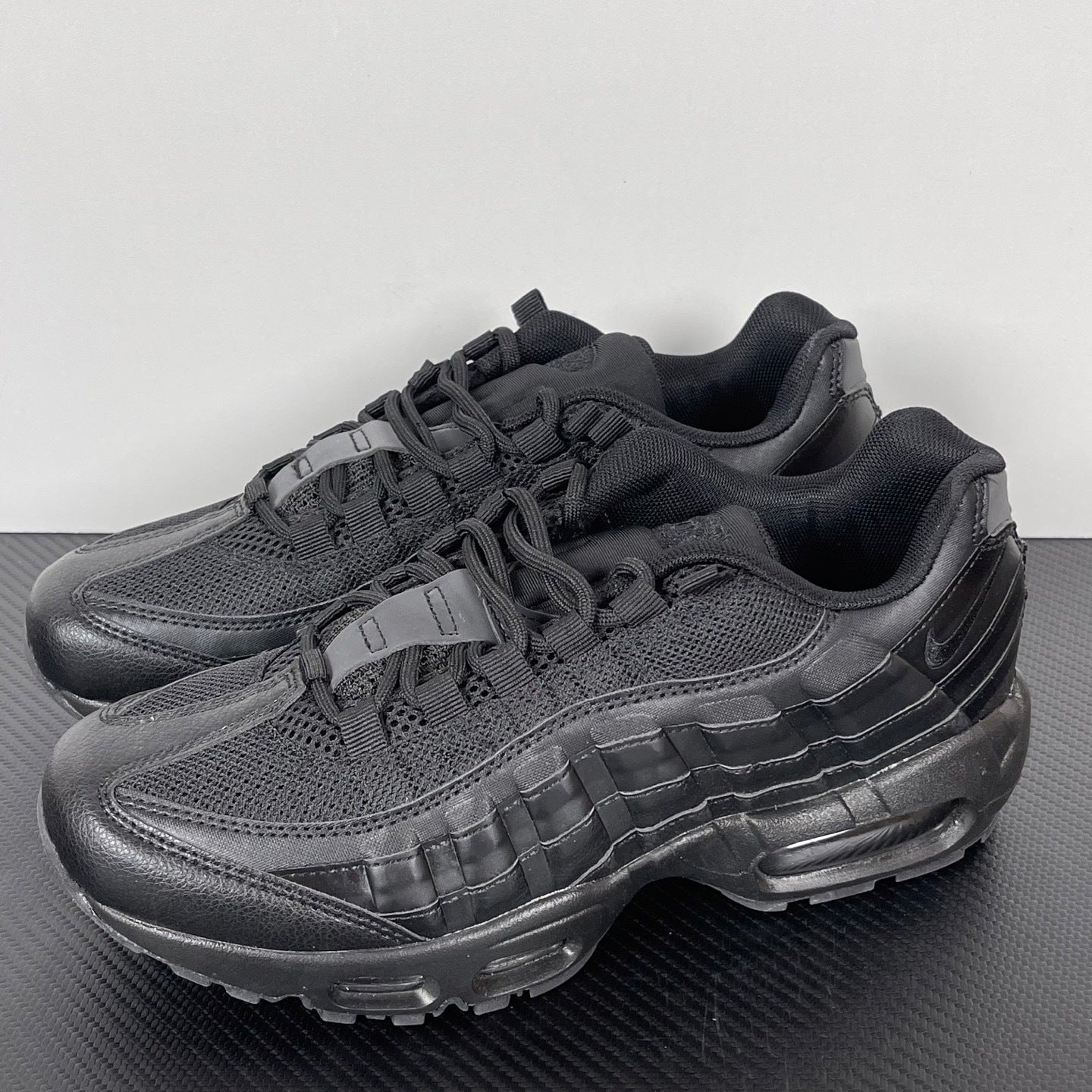 95 Pure Black