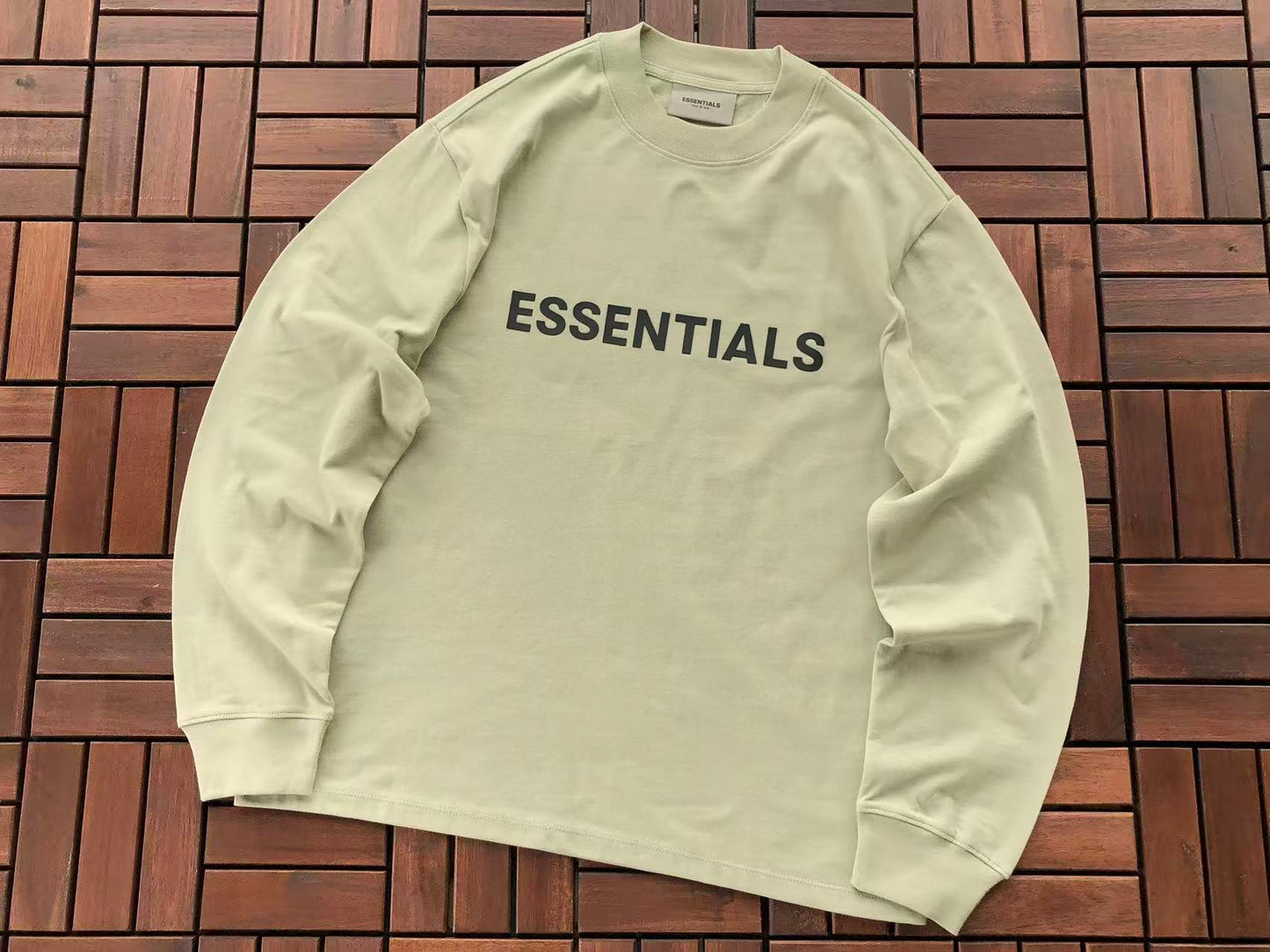 Conjuntos Essentials