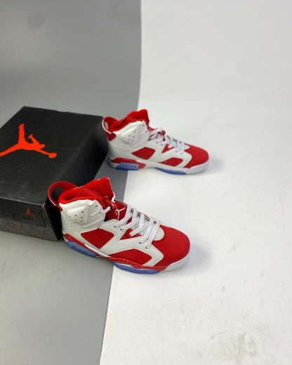 AJ6 White and Red