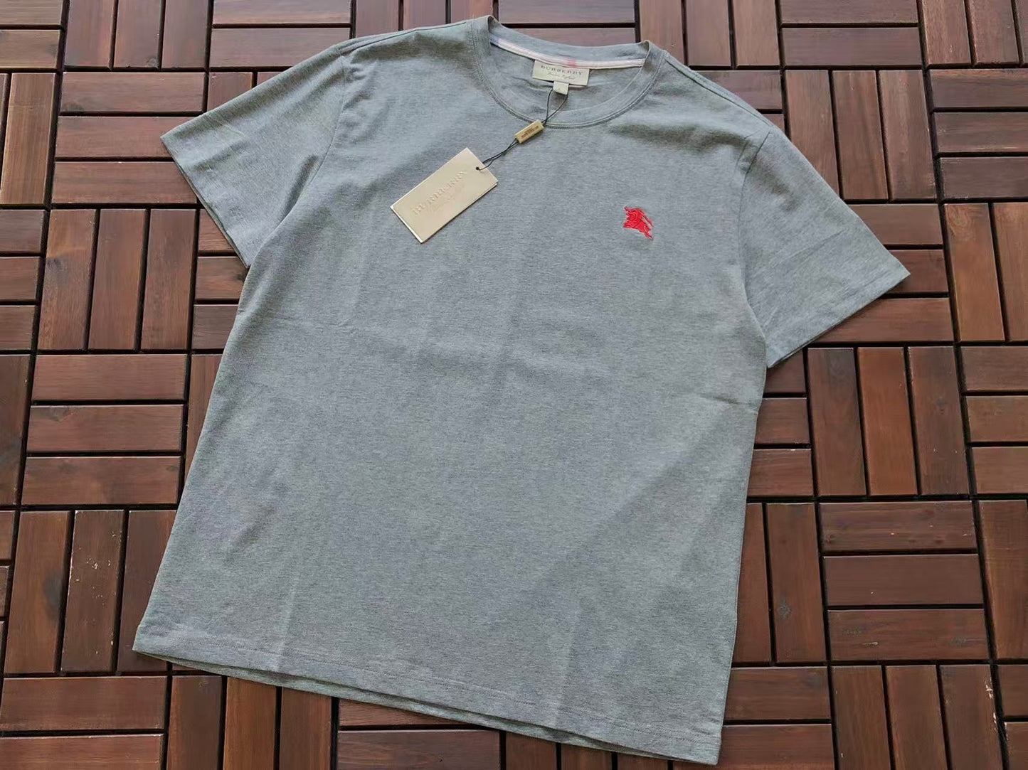 T-Shirts BB