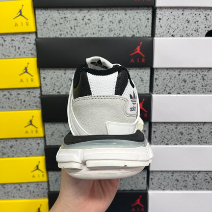 BLG Track x AD White Black