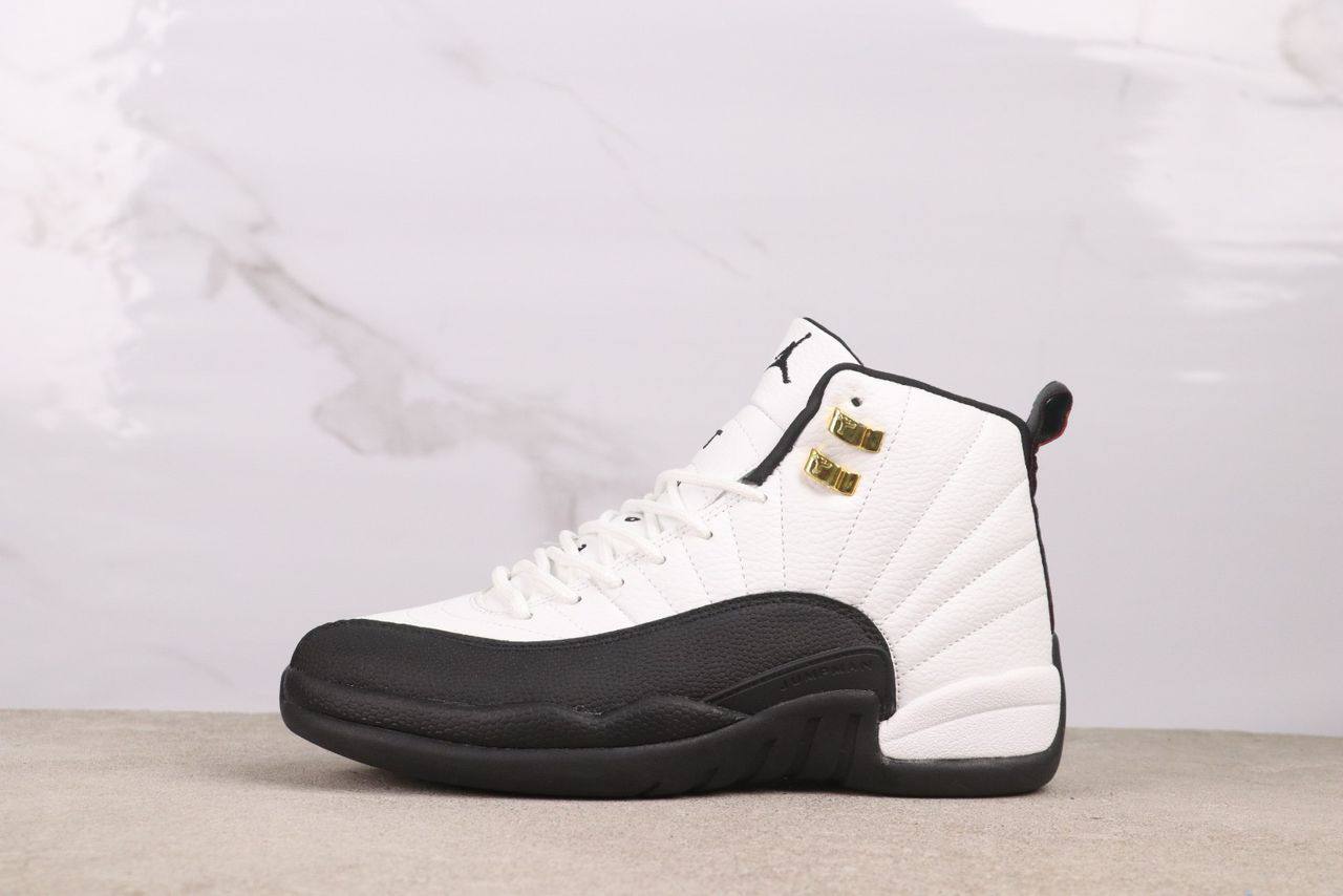 AJ12 Retro Taxi