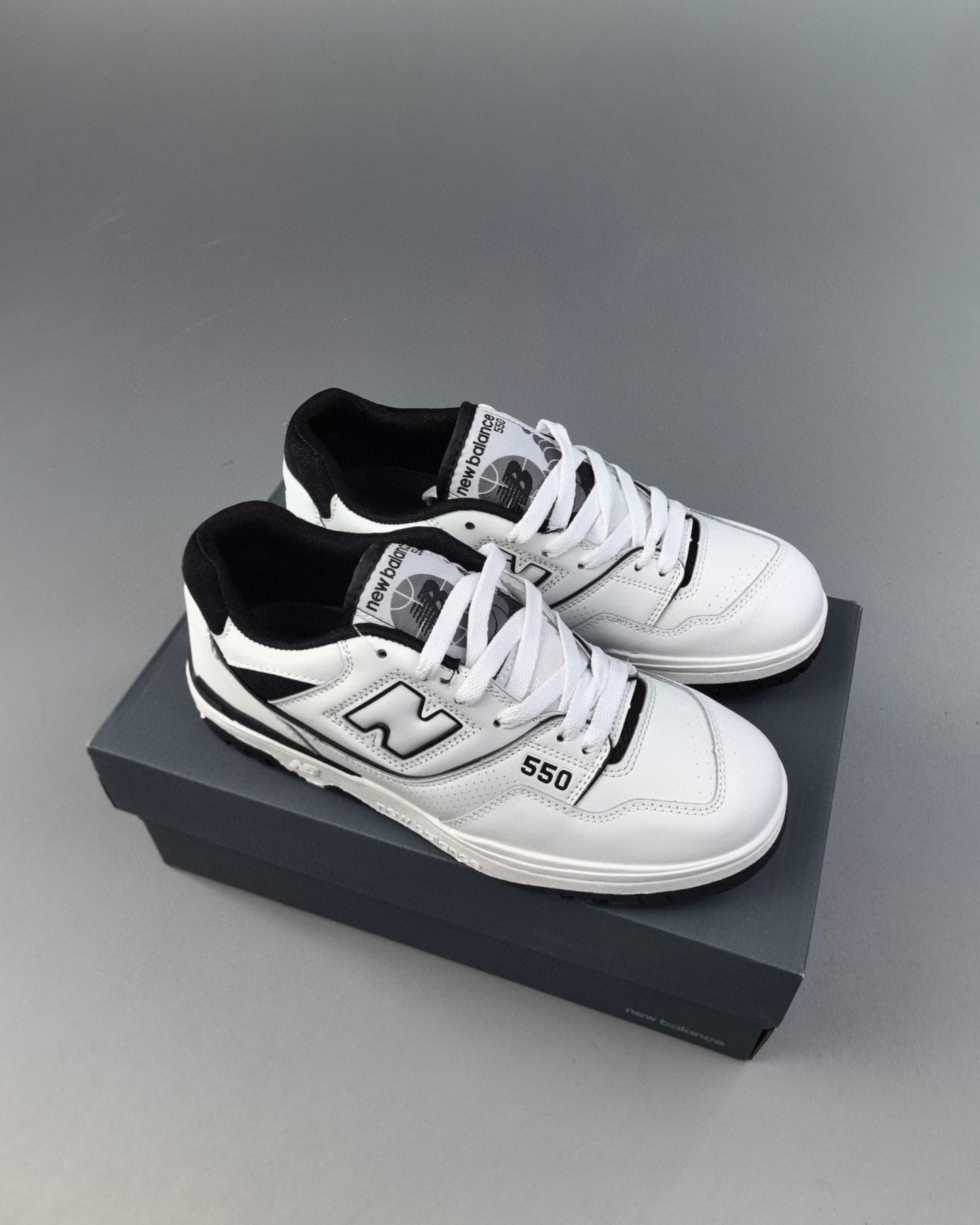 550 White and Black