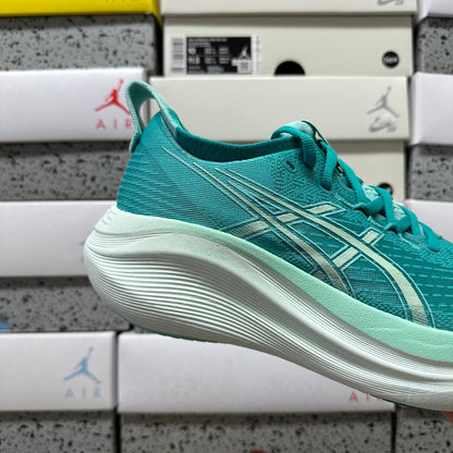 GEL-NIMBUS 27 Waveteal/Iluminate Mint