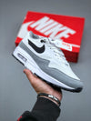 Air Max 1 White Black