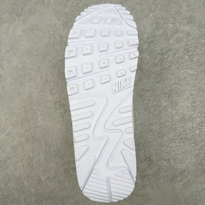 90 Triple White