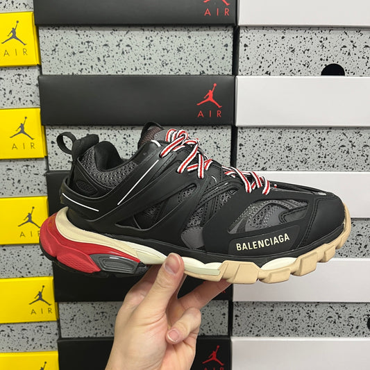 BLG Track Black Grey Red
