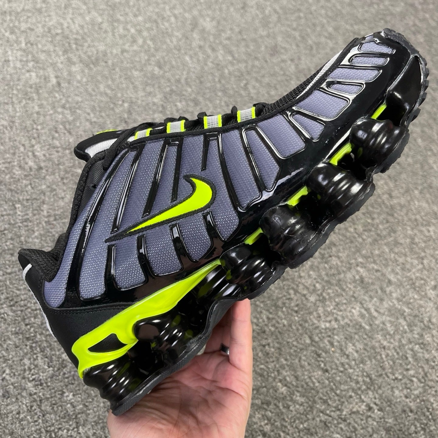 Aware Shox TL Black/Green/Dark