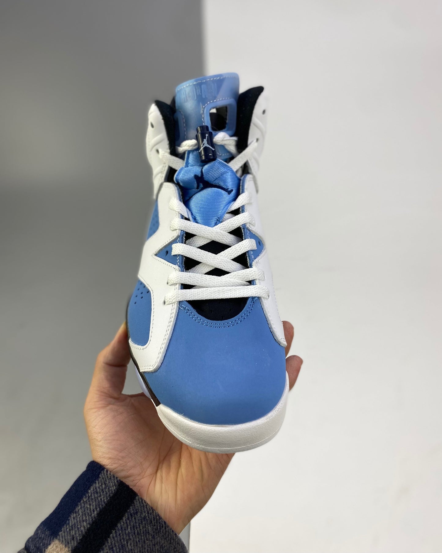 AJ6 Retro Smoke Grey