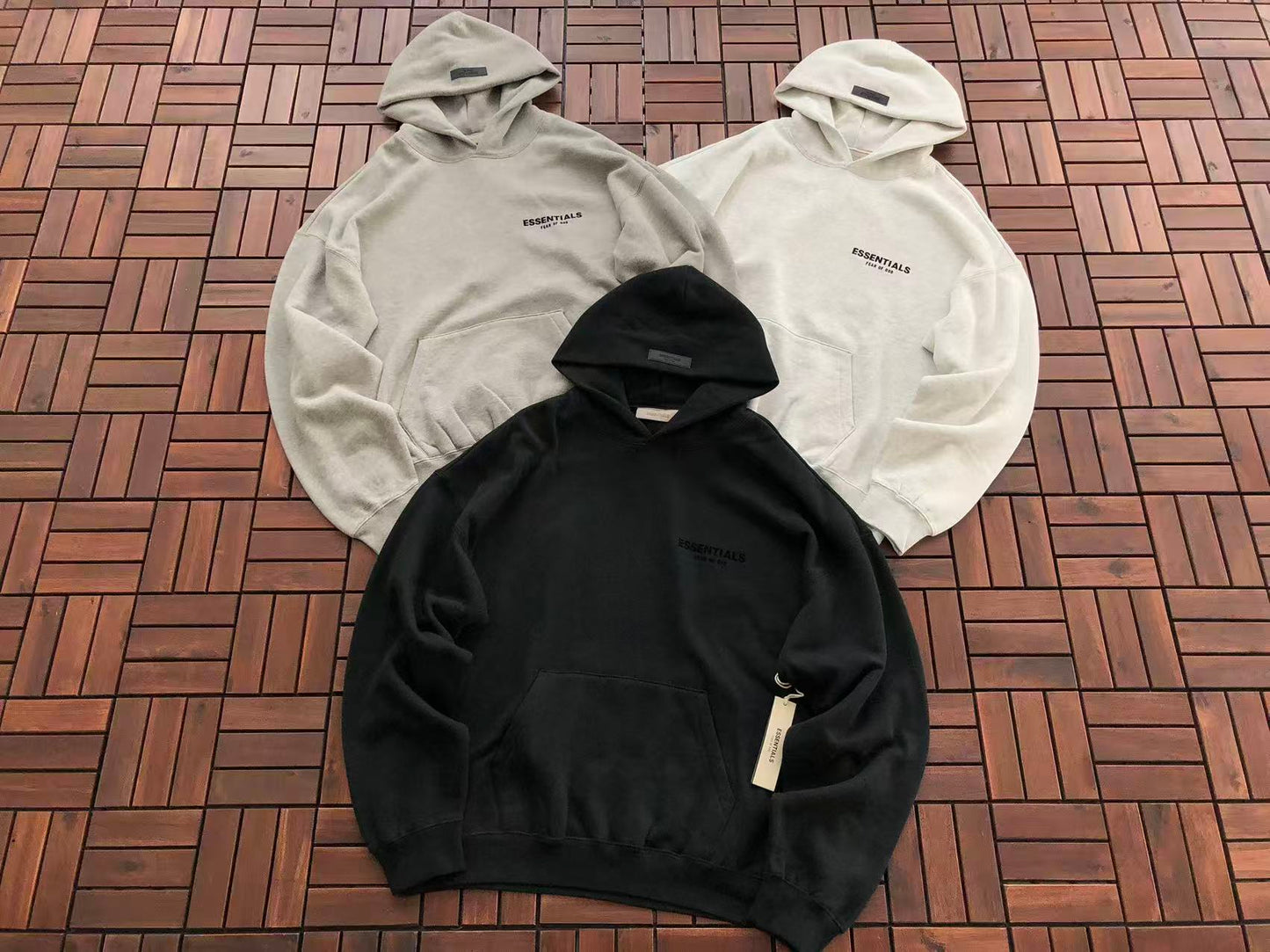 Conjuntos Essentials