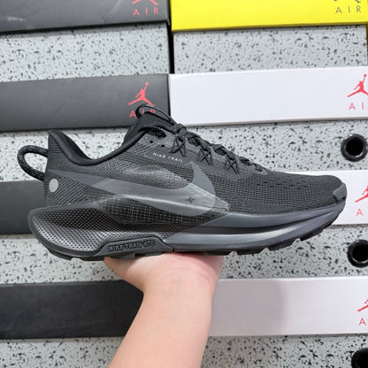 Pegasus Trail 5 Black