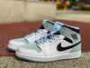 AJ1 MID Ice Blue