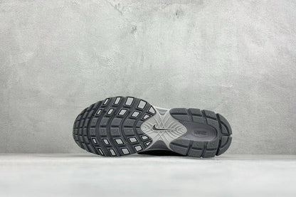 V5 RNR Grey Suede