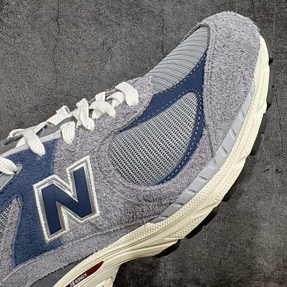 2002 Grey Blue